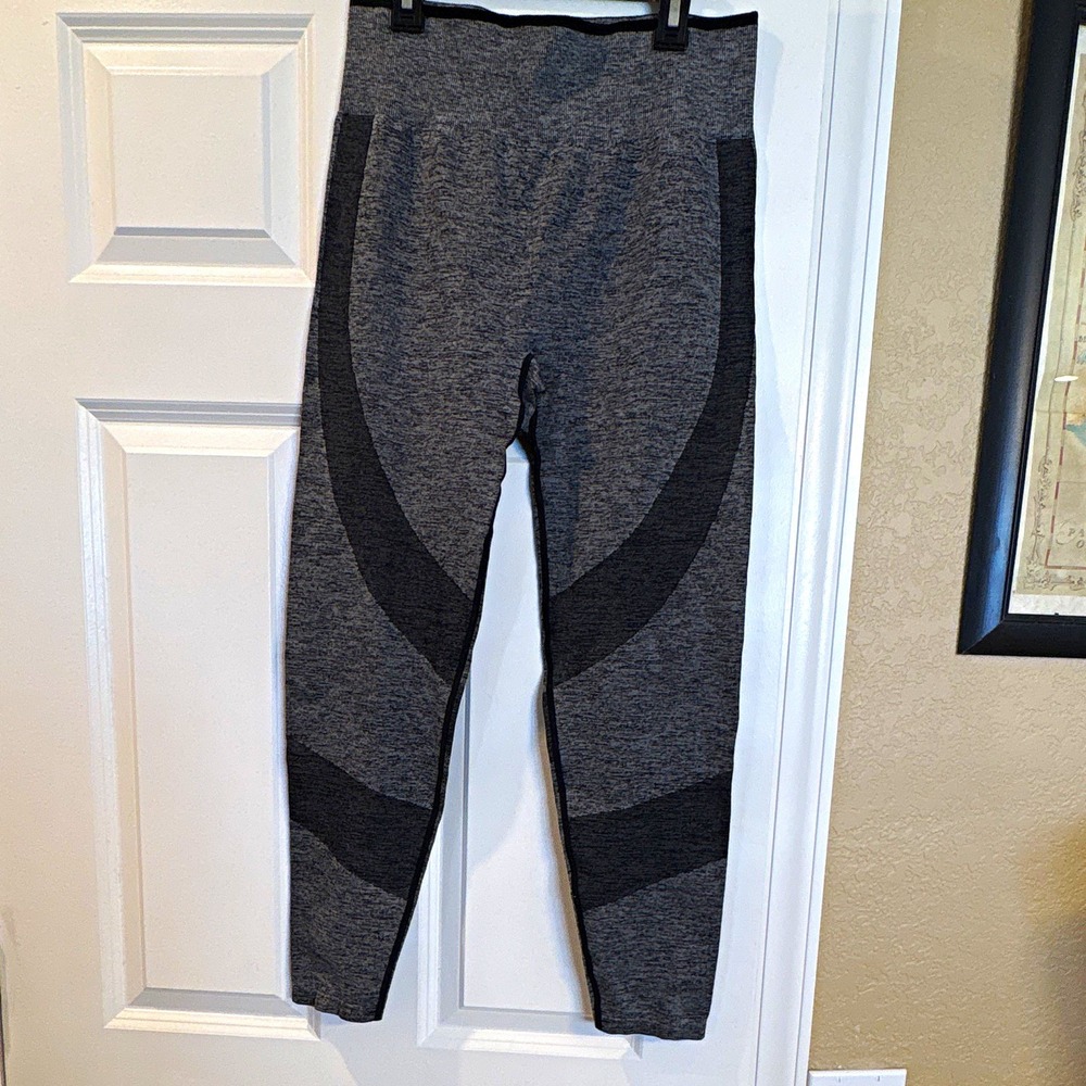 PINK Victoria's Secret Seamless High Rise Colorblock Ankle Leggings L/G 25"